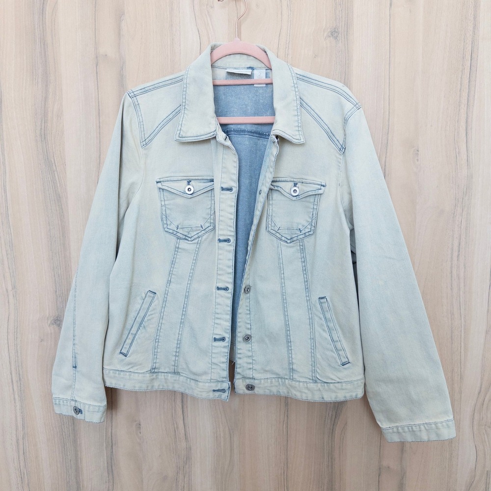 Chico's Women Denim Jacket 2 Large Light Wash Stretch Cotton Western Americana